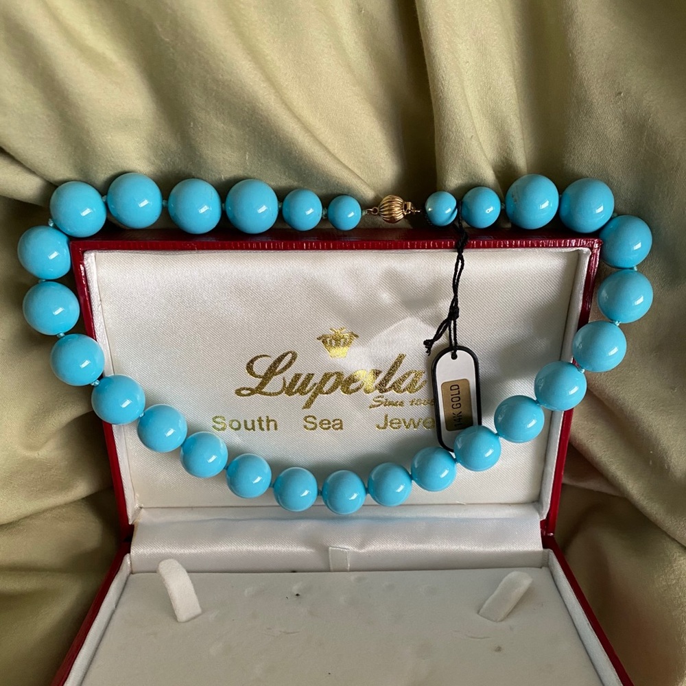 - LUPERLA BLUE PEARL NECKLACE